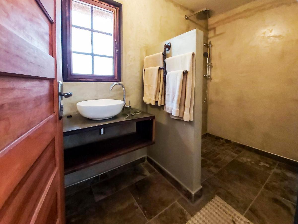 אוטג'ו Sophienhof Lodge מראה חיצוני תמונה